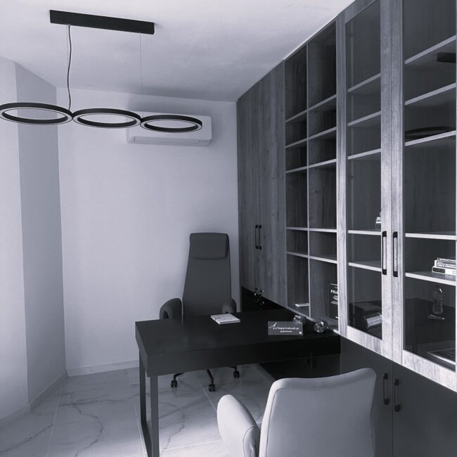 Д-р Алексиеви